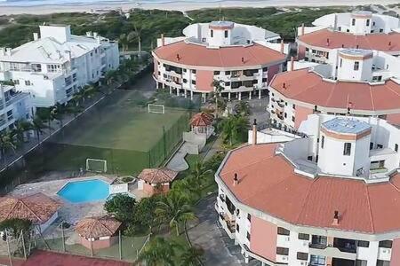 Ingleses A 50 Metros Da Praia 5 Pessoas 101 フロリアノポリス エクステリア 写真