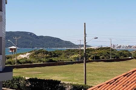 Ingleses A 50 Metros Da Praia 5 Pessoas 101 フロリアノポリス エクステリア 写真